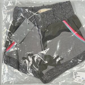 New Miki Miette Girlhood Shorts Grey Green Camo Cotton 🌸 6 months